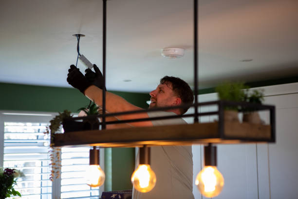 Best Local Electrician Companies  in Shoreline, WA